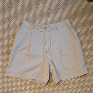 Eddie Bauer Cotton Shorts Size 10  Pleated Front